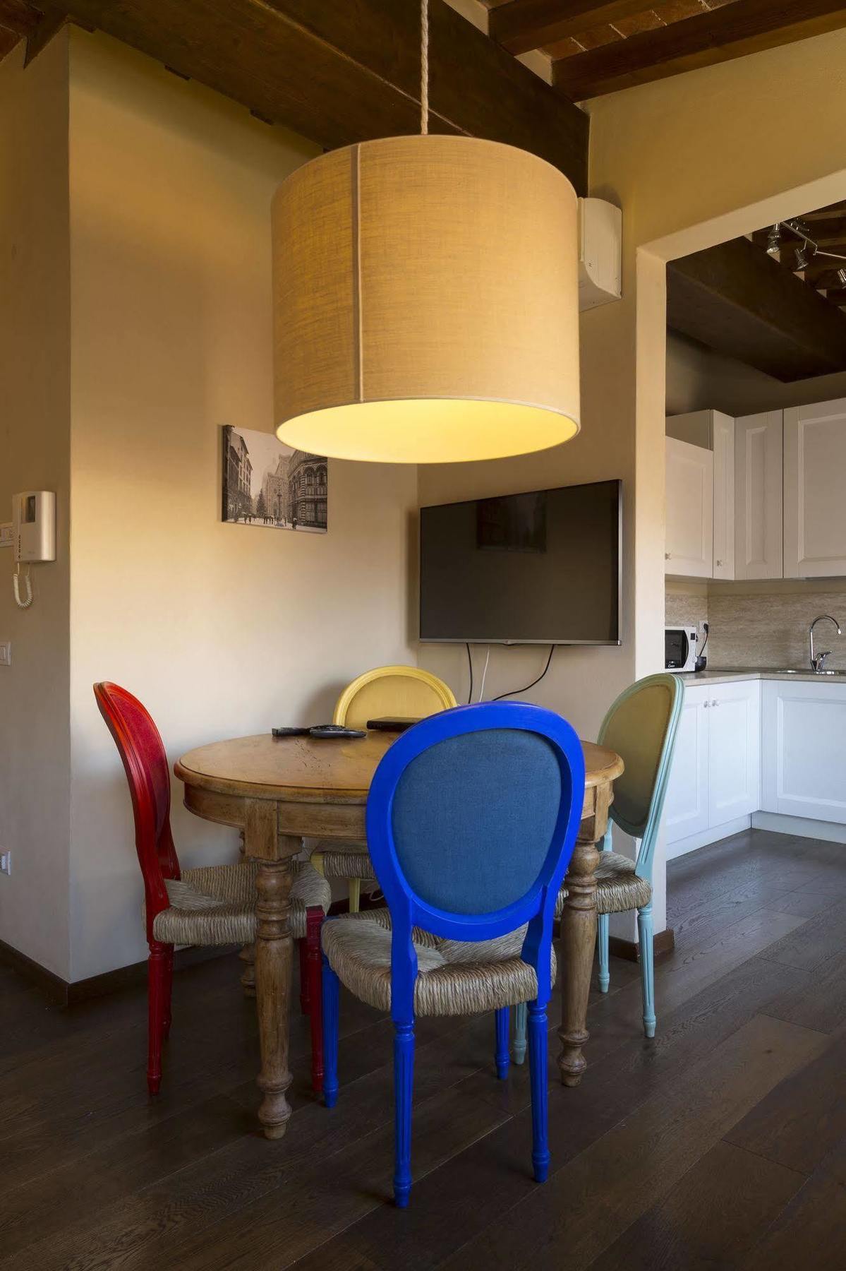 Firenze Apartments Luaran gambar