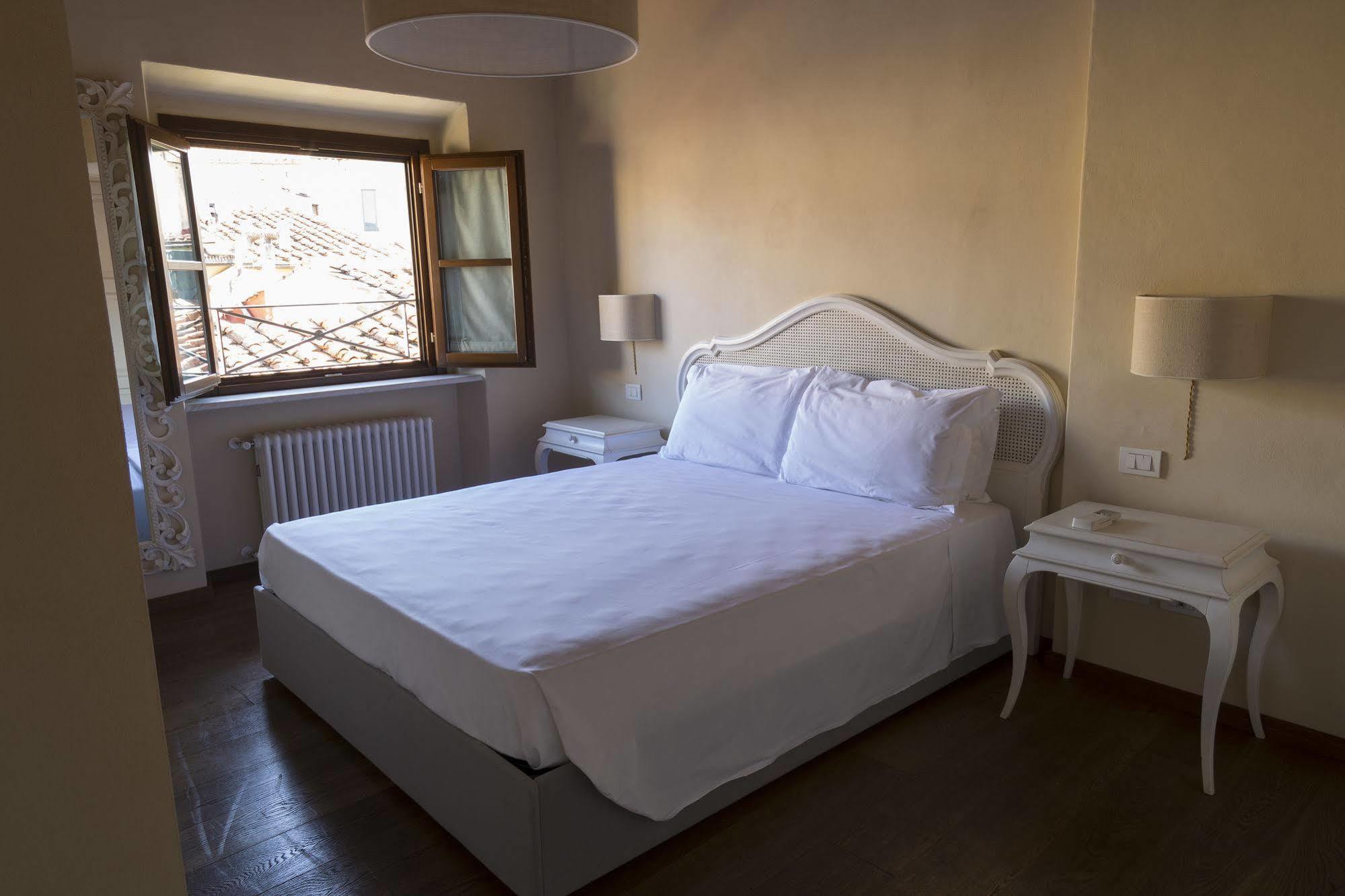 Firenze Apartments Luaran gambar