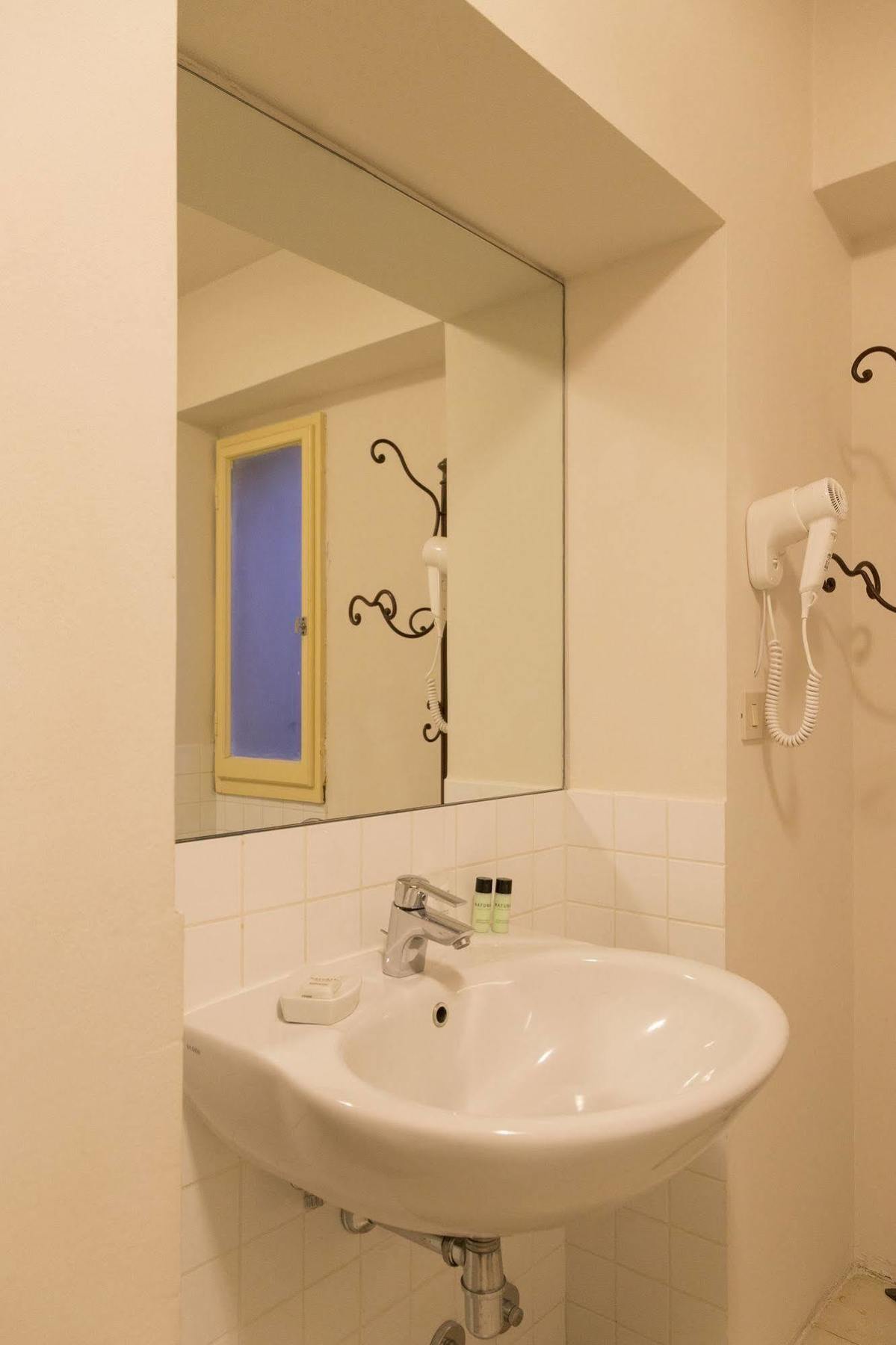 Firenze Apartments Luaran gambar